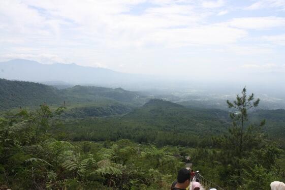 Pesona Gunung Galunggung Tasikmalaya