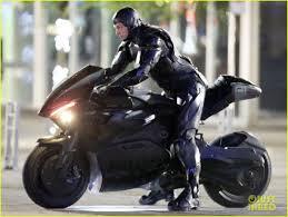 ROBOCOP : The Movie...!!!(with pict)