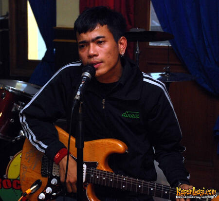 Musisi Hebat Indonesia Yang Dulunya Pengamen