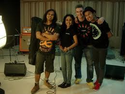 Para Legendaris Lady Rocker Indonesia