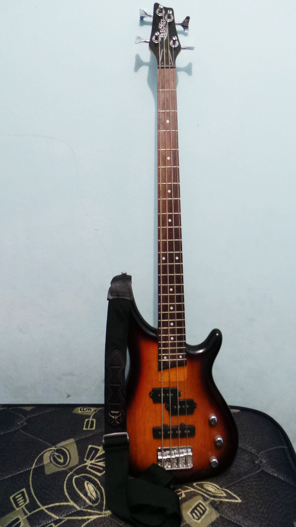 WTS BASS BLESSED (4 Senar) !!! Siapa cepat dia dapat !! !!