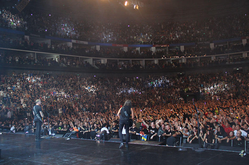 Konser Metallica Di Cina Sukses Besar dan Sold Out! Bagaimana Indonesia?