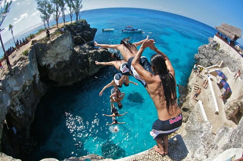 Cliff Diving + Spot Cliff Diving di Indonesia 