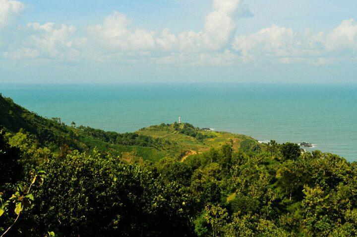 Pantai Menganti Kebumen - New Zealand nya Indonesia :D