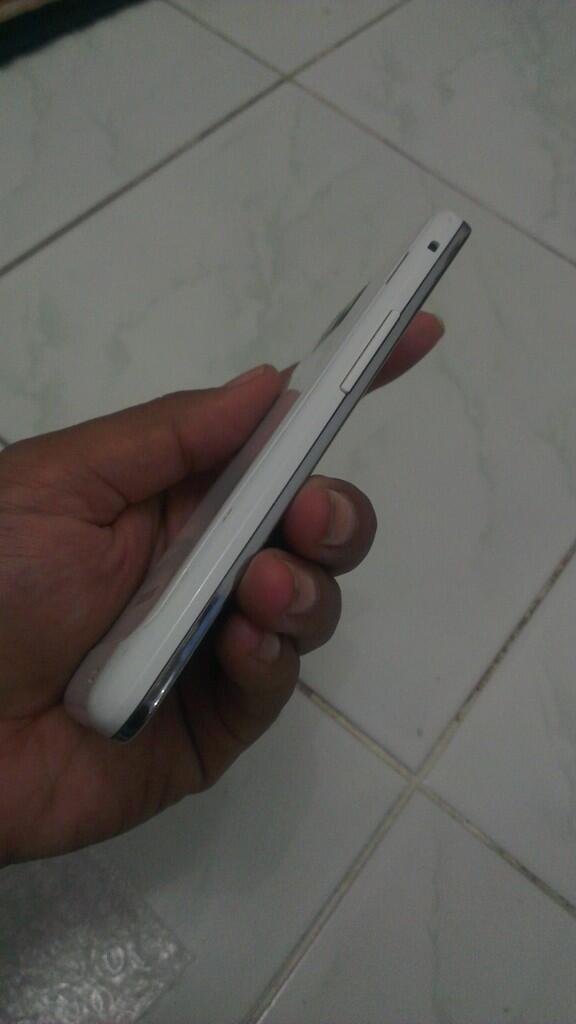 SAMSUNG GALAXY S2 WHITE KOREAN VERSION MURAH SURABAYA