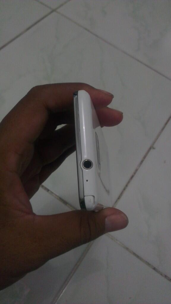 SAMSUNG GALAXY S2 WHITE KOREAN VERSION MURAH SURABAYA