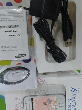 samsung galaxy y lefeur white (edisi terbaru) : 875.000 minat !!!