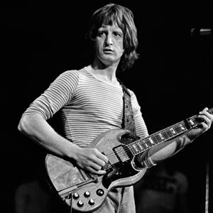 17 Rocker Yang Meninggal di Usia 27 (Biasa Disebut Club 27), Rockers Must Know!