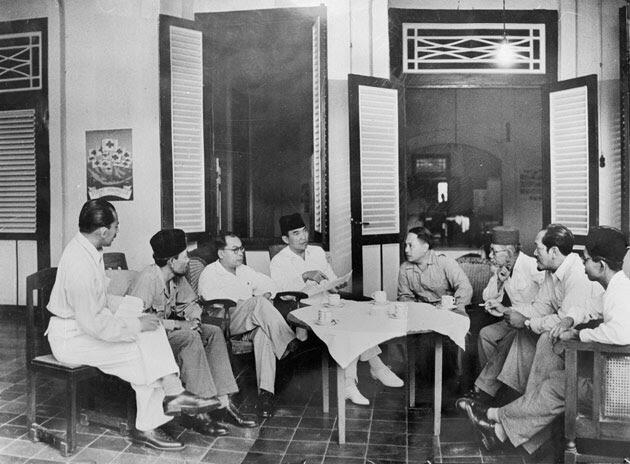 Beginilah Suasana Detik-Detik Proklamasi 17 Agustus 1945