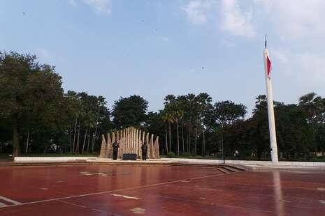 Persis di Titik Ini, Soekarno-Hatta Membacakan Proklamasi. &#91;D MARI GAN.&#93;