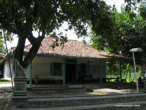 ★★ Mengintip Rumah Pengasingan Ir. Soekarno di Rengasdengklok ★★
