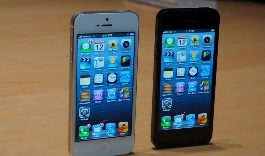 TOKO ONLINE 24 JAM MANDIRI SHOP MENAWARKAN;IPHONE5 16GB RP.1.500.000,PROMO SPECIAL BM