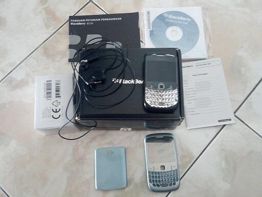BB Gemini 8520 Frost Blue Fullset Normal Udah Pake OS Hybrid Murah Gan