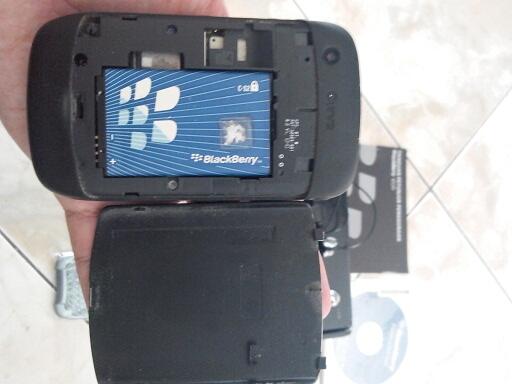 BB Gemini 8520 Frost Blue Fullset Normal Udah Pake OS Hybrid Murah Gan