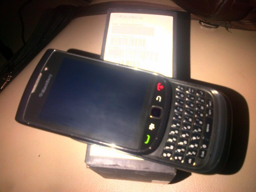 WTS Blackberry Torch 9800 - COD Depok Sawangan atau Rekber