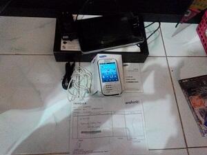 WTS: Andromax V,Samsung chat, Treq A10 pocket Putih istimewa