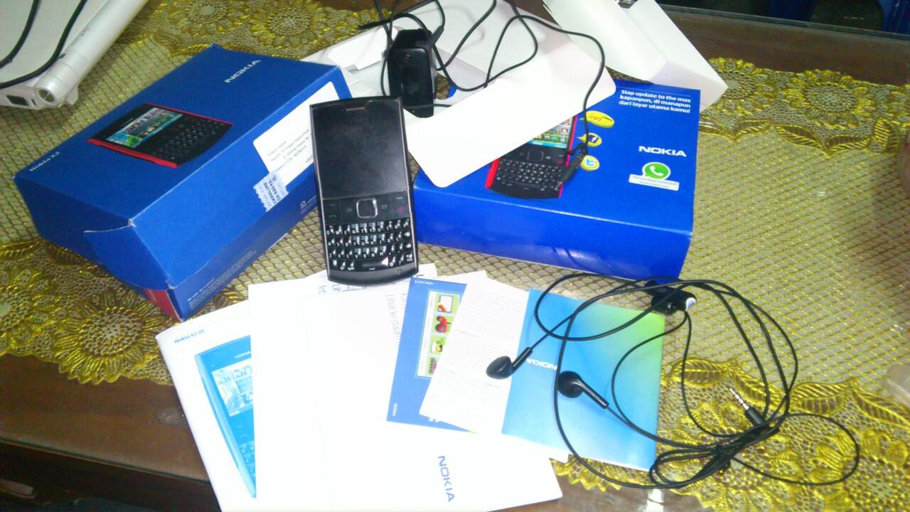 Handphone NOKIA X2-01 D.GREY ISTIMEWA FULLSET, Jogja