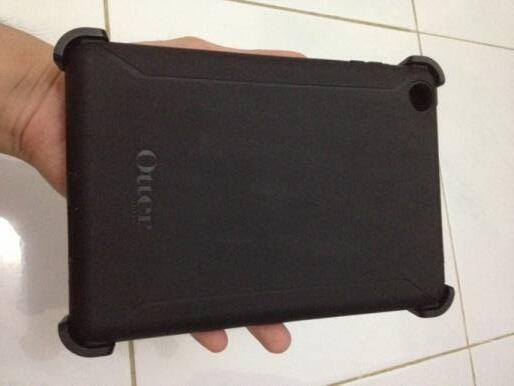 WTS otterbox ipad mini second