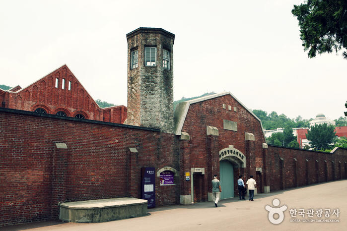 5 Museum berhantu dari seluruh dunia