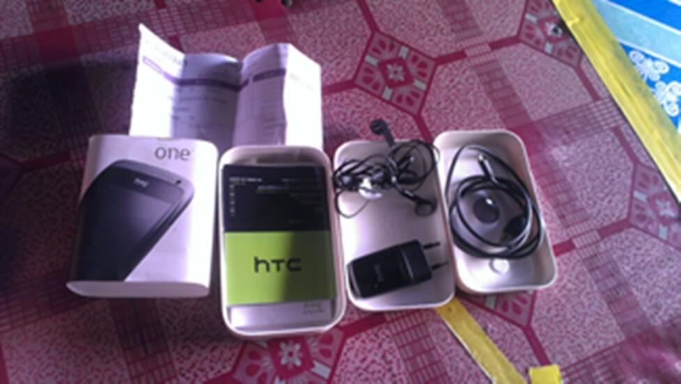 HTC One S murah dan masih mulus gan sist