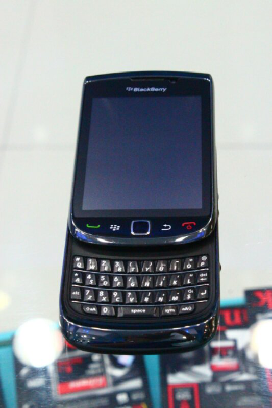 BB TOURCH 9800 BLACK