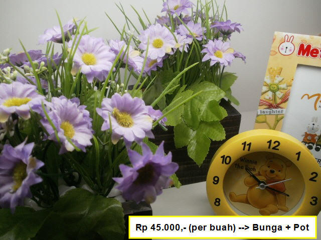 POT BUNGA PLASTIK KECIL