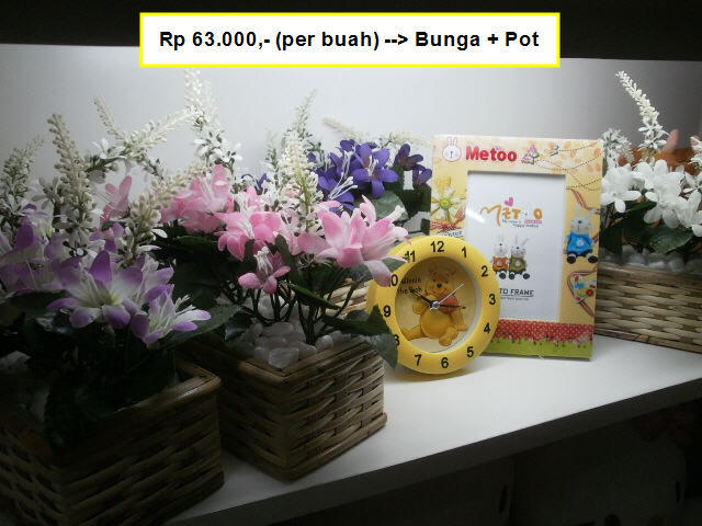 POT BUNGA PLASTIK KECIL