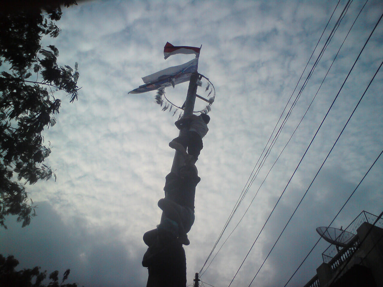 &#91;Cerita 17-an&#93; DIRGAHAYU RI Ke - 68 (Semarak Hari Kemerdekaan)