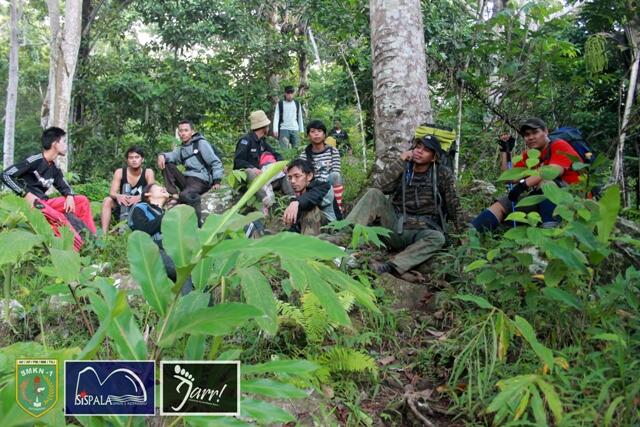 &#91;FR&#93; Ekspedisi Merah Putih di Pegunungan Sebatung (Kab. Kotabaru) 