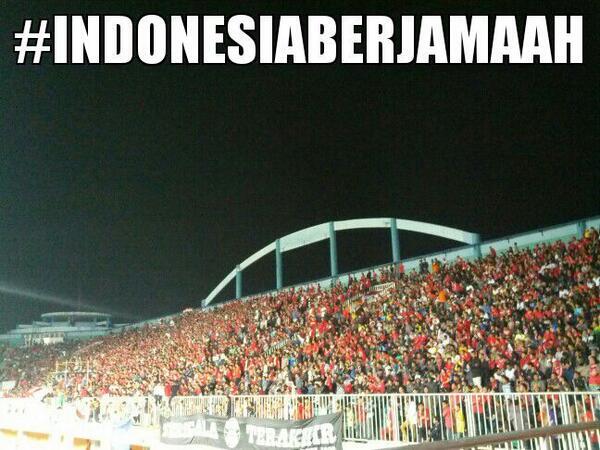 #IndonesiaBerjamaah ( Ayo beli ulang Indonesia )