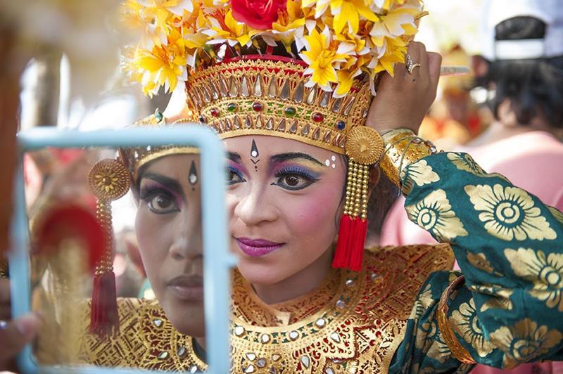 JUARA LOMBA DAN PAMERAN FOTO INDONESIA 2013