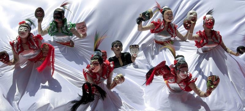JUARA LOMBA DAN PAMERAN FOTO INDONESIA 2013