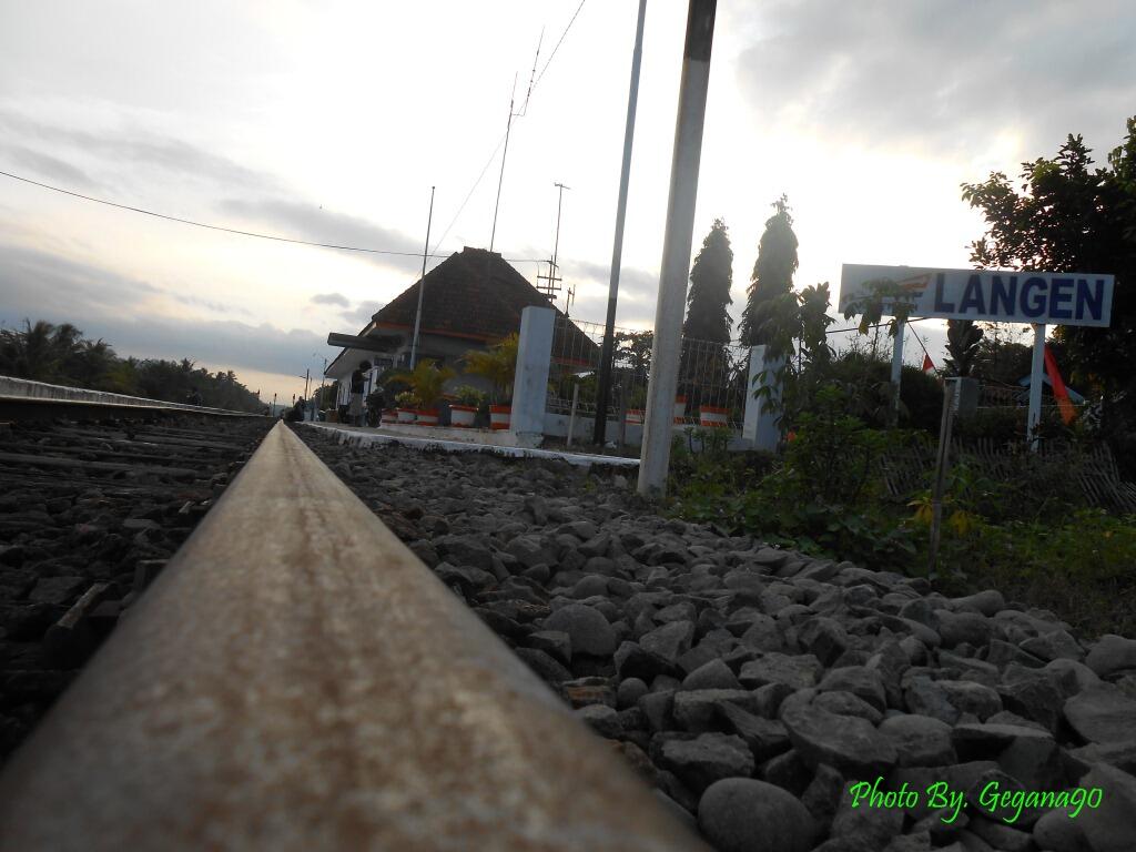 Stasiun Kereta Api Langen | KASKUS