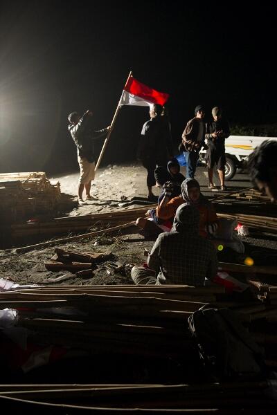 &#91;Cerita 17-an&#93; WOOW..!!1000 Bendera Merah Putih Berkibar Di Pantai Selatan &#91;PIC+VID&#93;