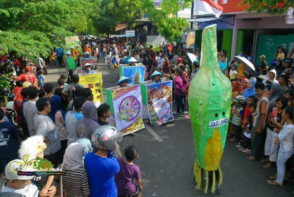 &#91;PIC&#93; Serunya festival di kota ane #jeparakarnaval2013