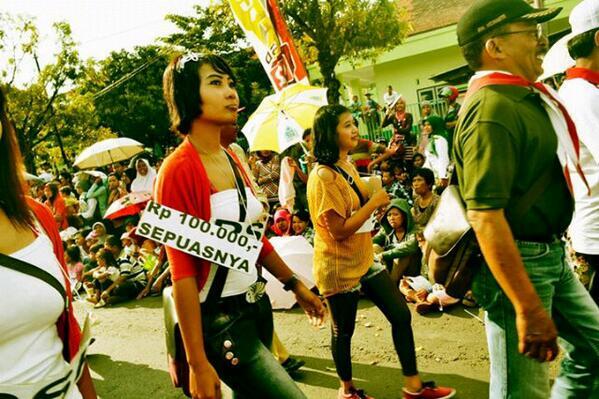 &#91;PIC&#93; Serunya festival di kota ane #jeparakarnaval2013