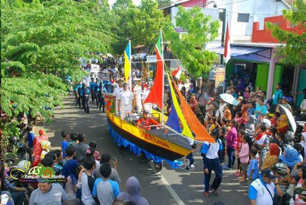 &#91;PIC&#93; Serunya festival di kota ane #jeparakarnaval2013