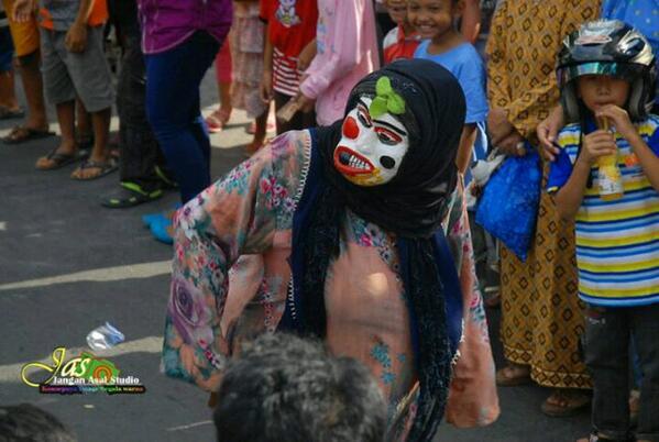 &#91;PIC&#93; Serunya festival di kota ane #jeparakarnaval2013