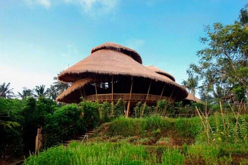  &quot;Green School&quot;, Sekolah Yang Terbuat Dari Bambu Di Bali