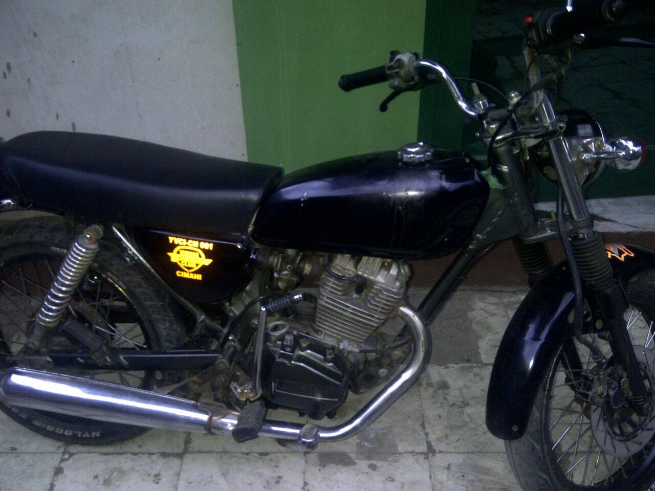Honda GL PRO modif CB