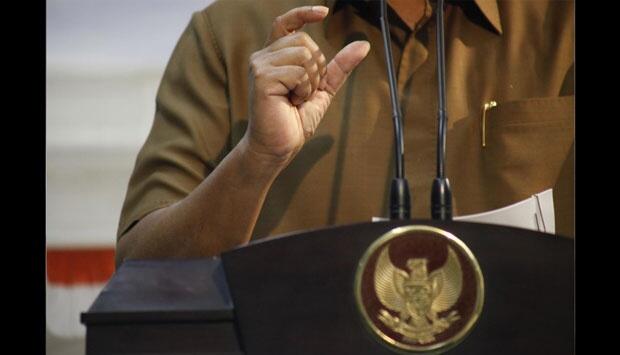 Berbagai Gestur Tangan SBY Ketika Berpidato