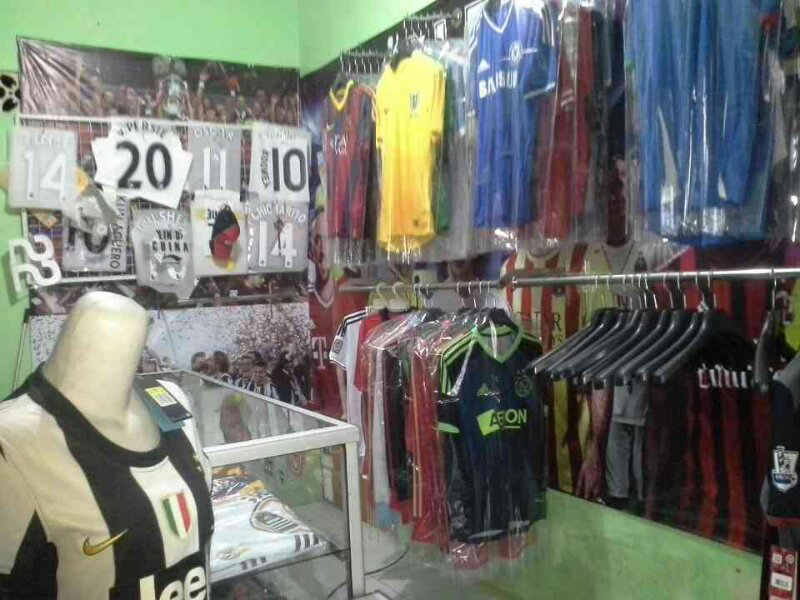terima jasa costum name, player name, sponsor untuk jersey murah
