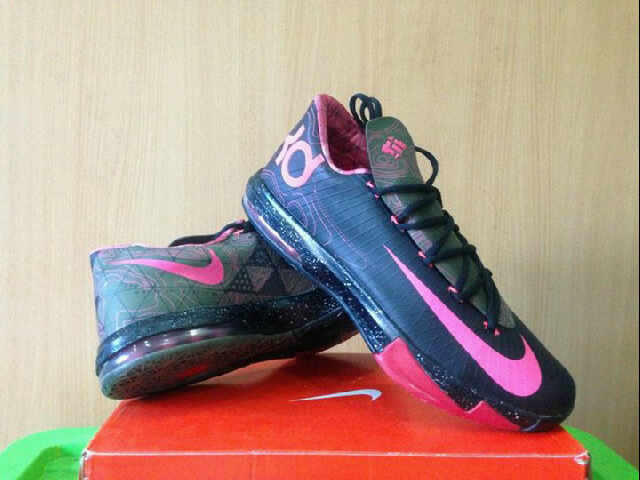 SEPATU NIKE, ADIDAS REPLIKA DAN ORI 100%