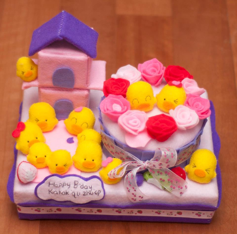 ***REPLIKA CAKE FLANEL untuk Hadiah dan Souvenir Ulang Tahun, Anniversary,dll***