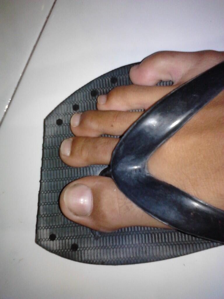 Sandal Biasa Jadi Keren-sandal jepit modif gampang murah