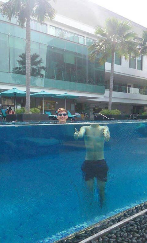 Dari Pada Galau Mending Ketawa-Ketawa Gan