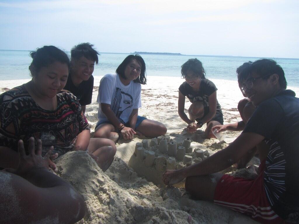 &#91;SCEDHULED&#93; BACKPACKER TRIP TO KARIMUNJAWA (16 - 18 AGUSTUS 2013)