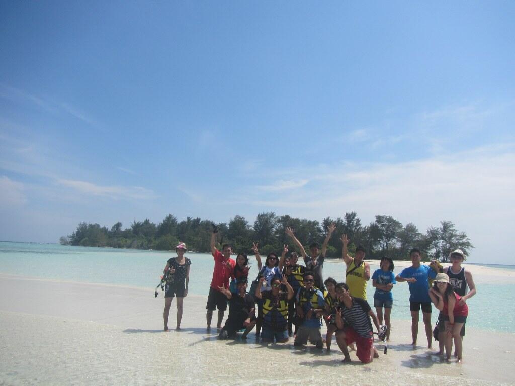 &#91;SCEDHULED&#93; BACKPACKER TRIP TO KARIMUNJAWA (16 - 18 AGUSTUS 2013)