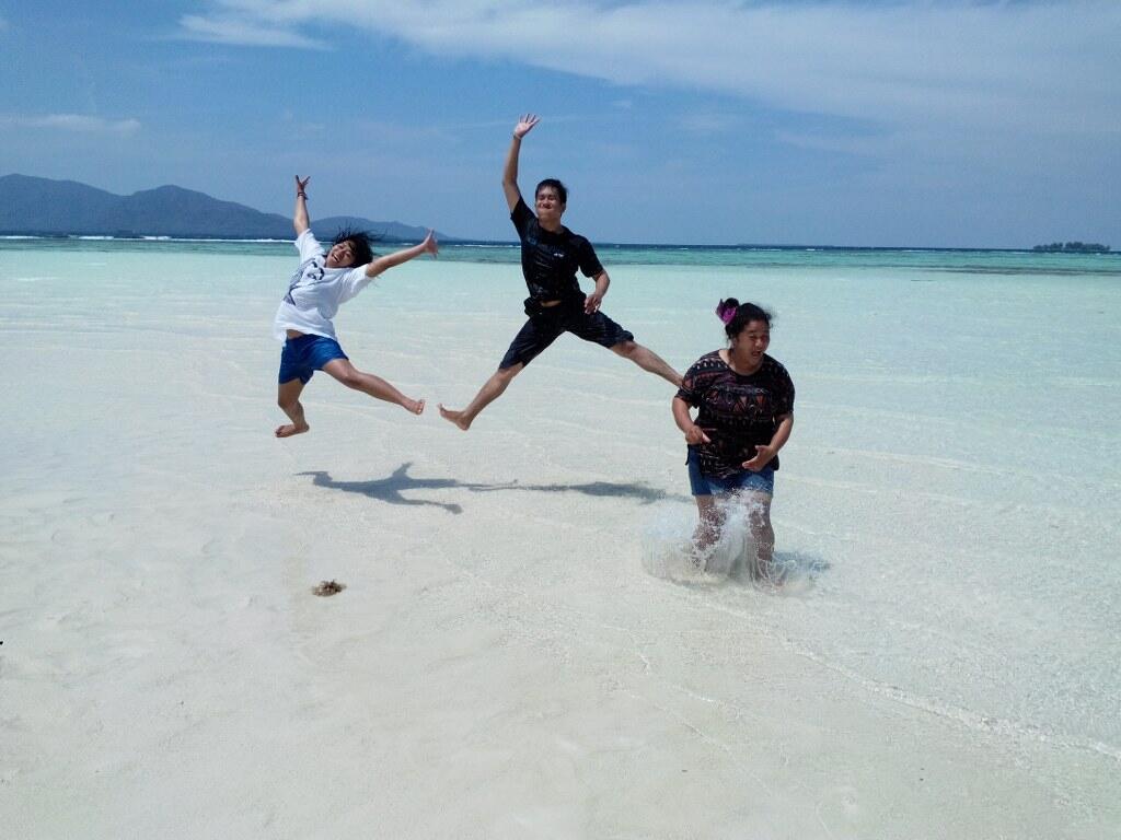 &#91;SCEDHULED&#93; BACKPACKER TRIP TO KARIMUNJAWA (16 - 18 AGUSTUS 2013)