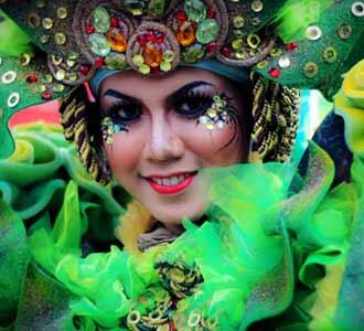 Acara Jember Fashion Carnaval